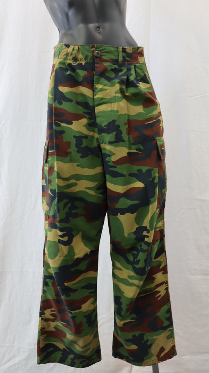 *NO TAG Pants xs