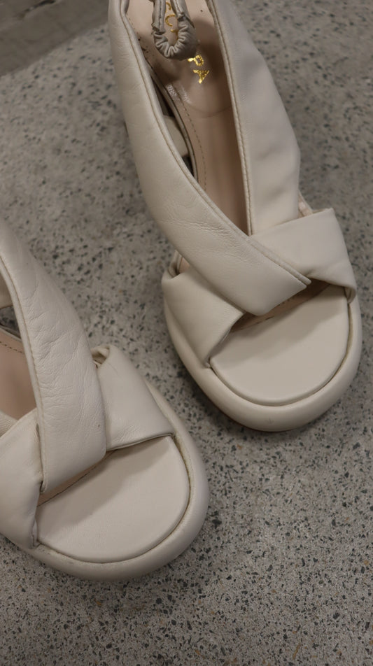 scarpa Heels 37