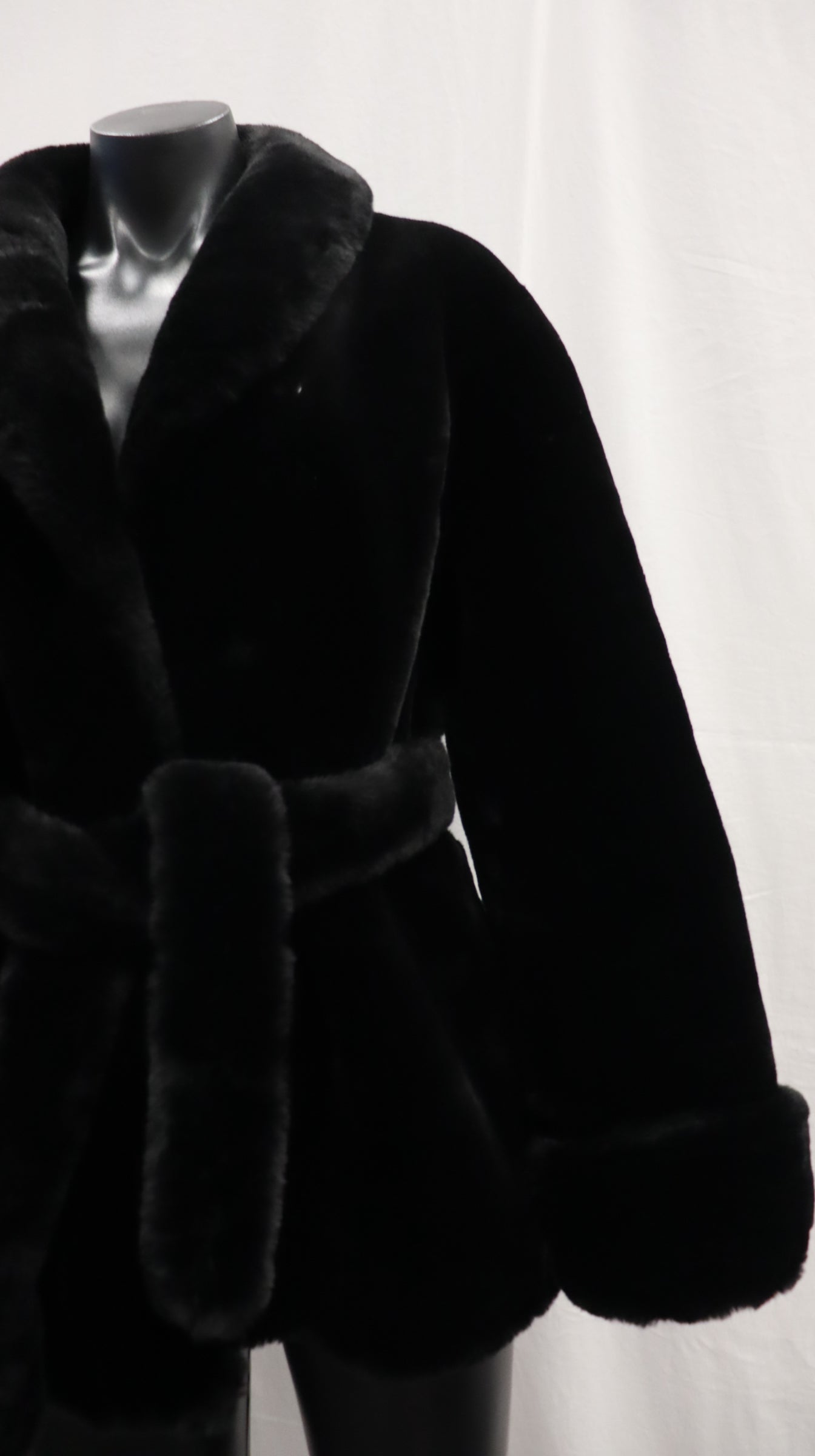 Miss Shop Coat 12