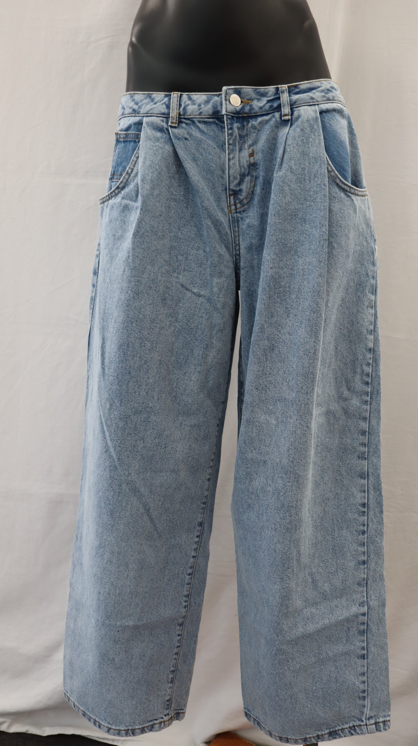 RV Jeans 12