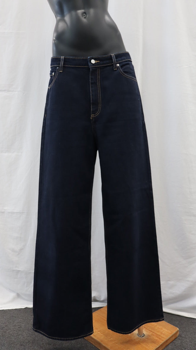 WITCHERY Jeans 12