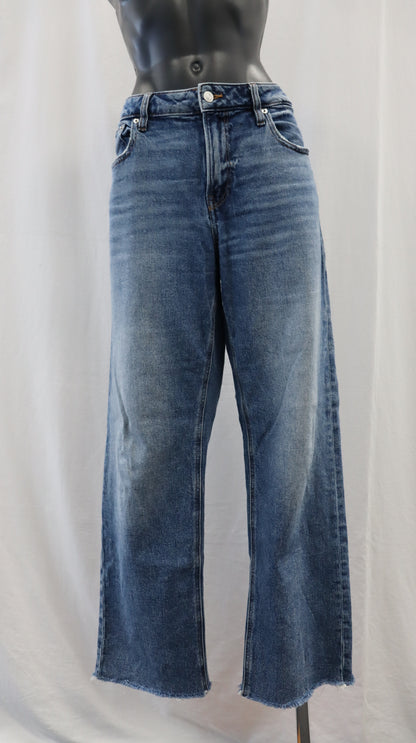 Calvin Klein Jeans 11