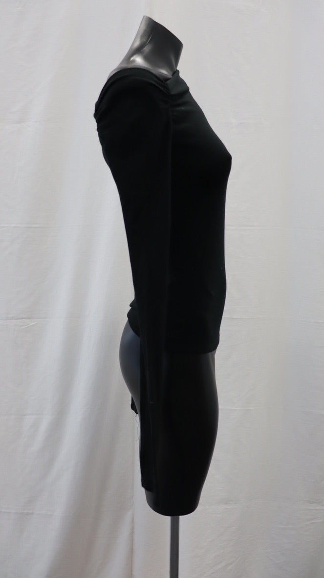 Henne Long Sleeve 8