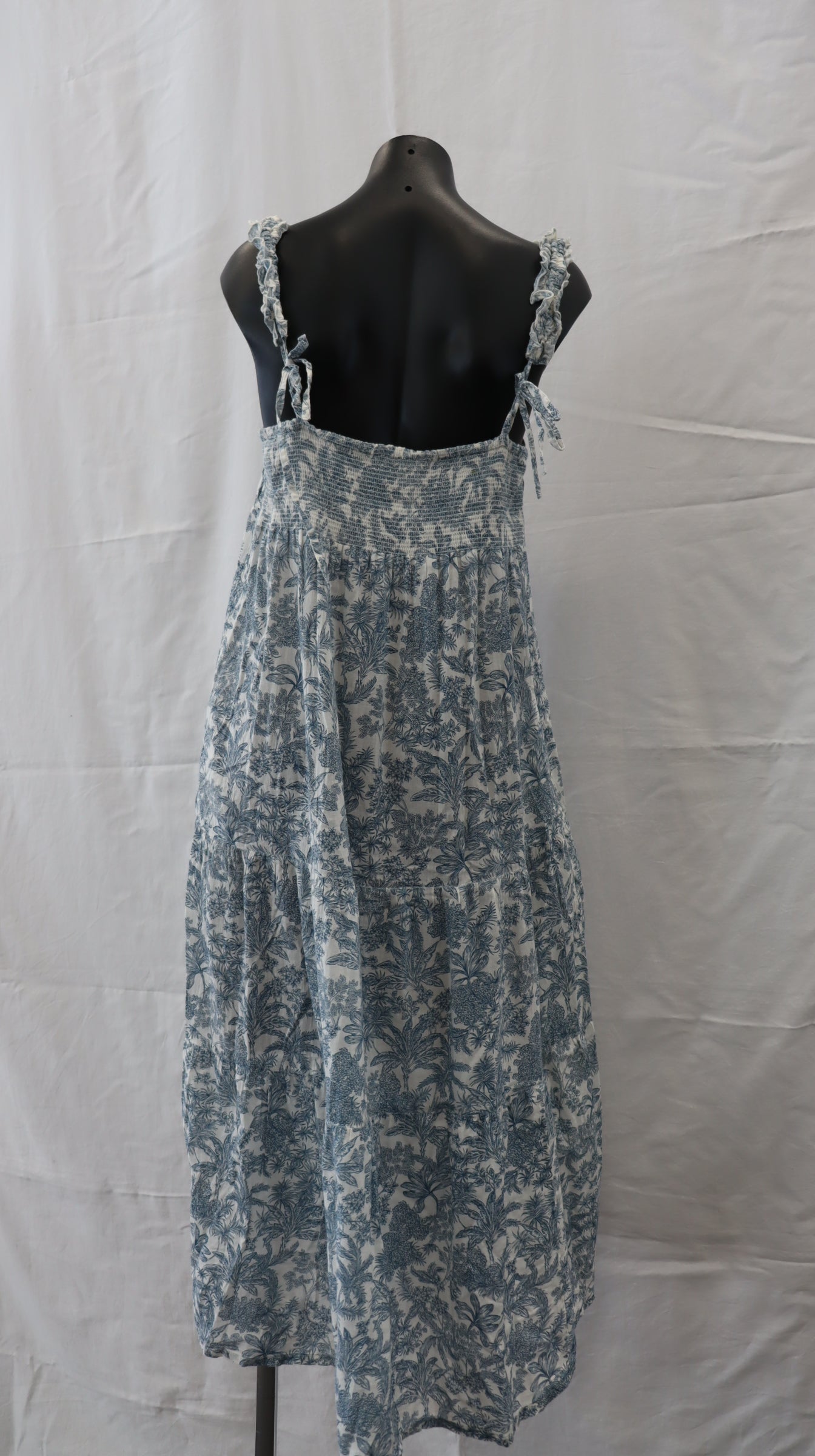 HUMIDITY Midi Dress 12
