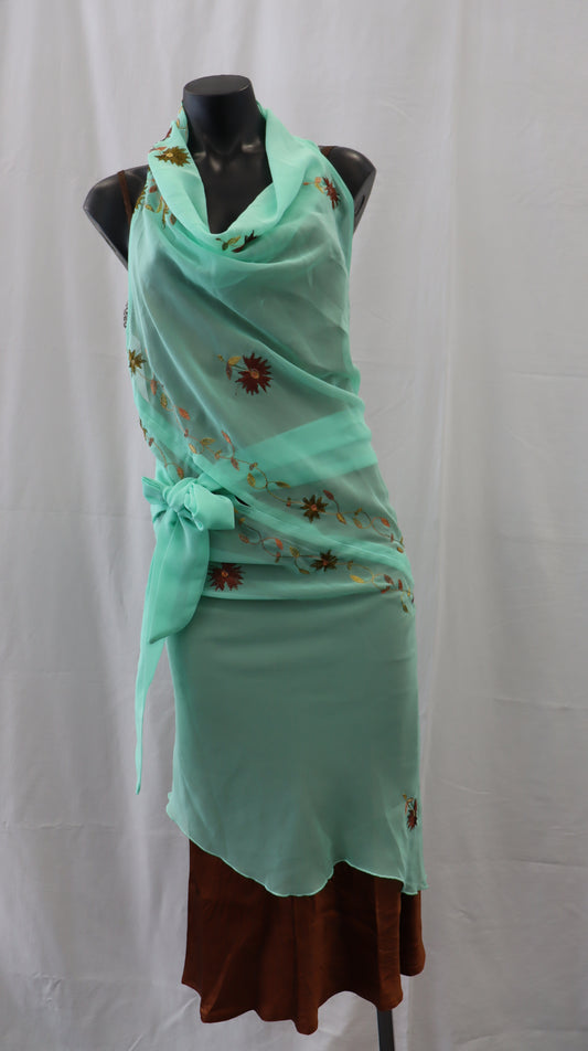 Carly Harris Midi Dress M