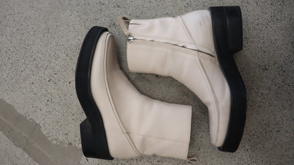 Bronwyn Boots 39