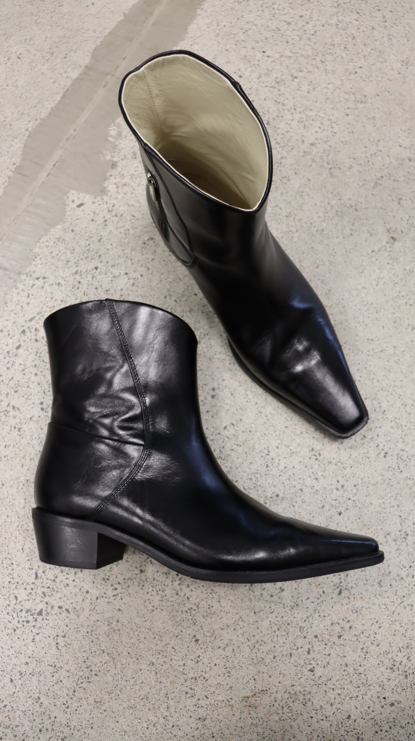 CHAOS & HARMONY Boots 39
