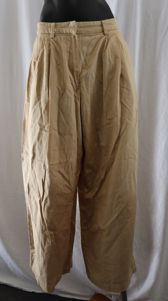 ARTHUR APPAREL Pants 10